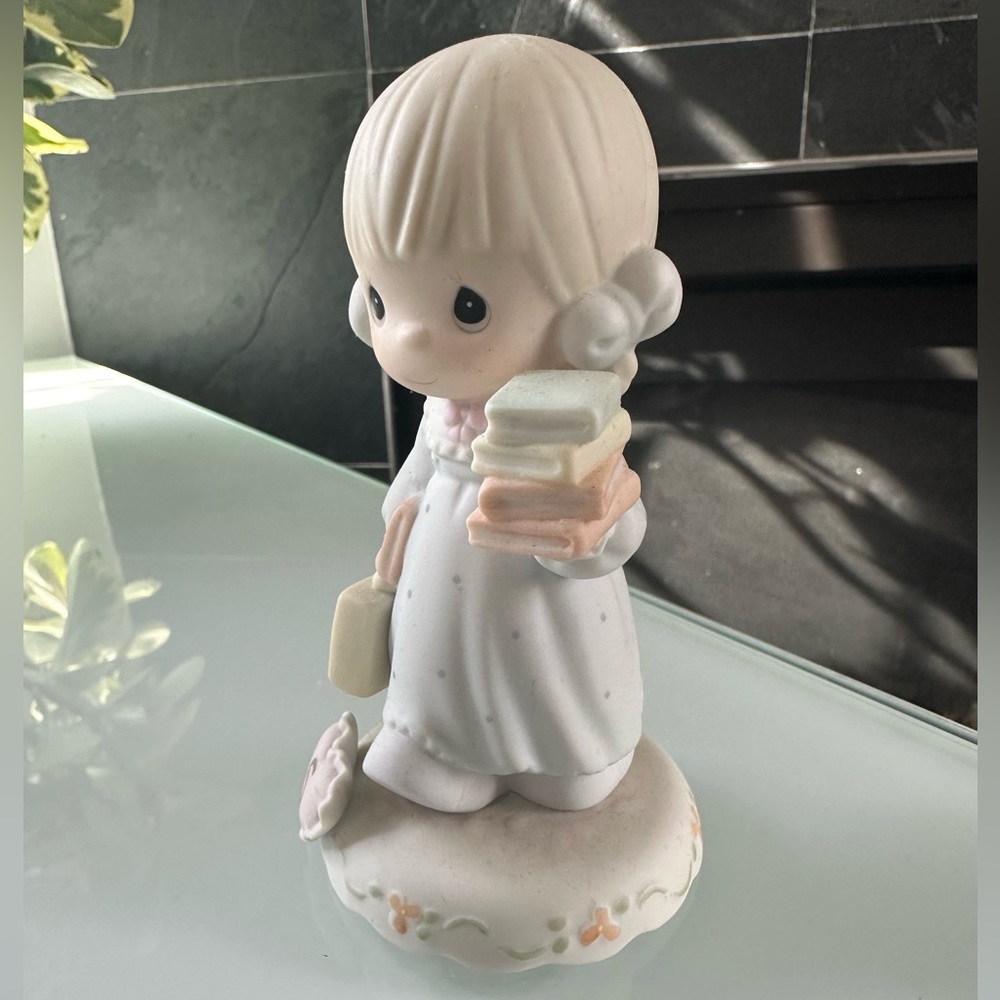 Precious Moments Collectable Figurine number 5